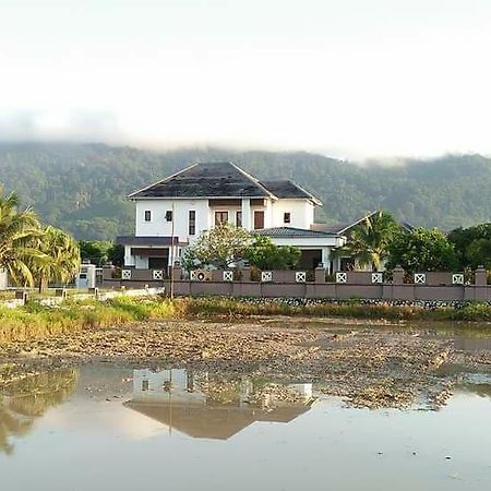 Yasmin'S Holiday Home Pantai Cenang  Exterior foto