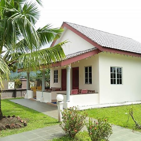 Yasmin'S Holiday Home Pantai Cenang  Exterior foto